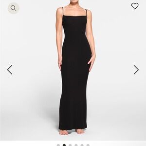SKIMS long slip dress onyx Small